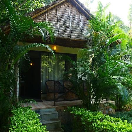 Corbett Wild Iris Spa And Resort Ramnagar  Dış mekan fotoğraf