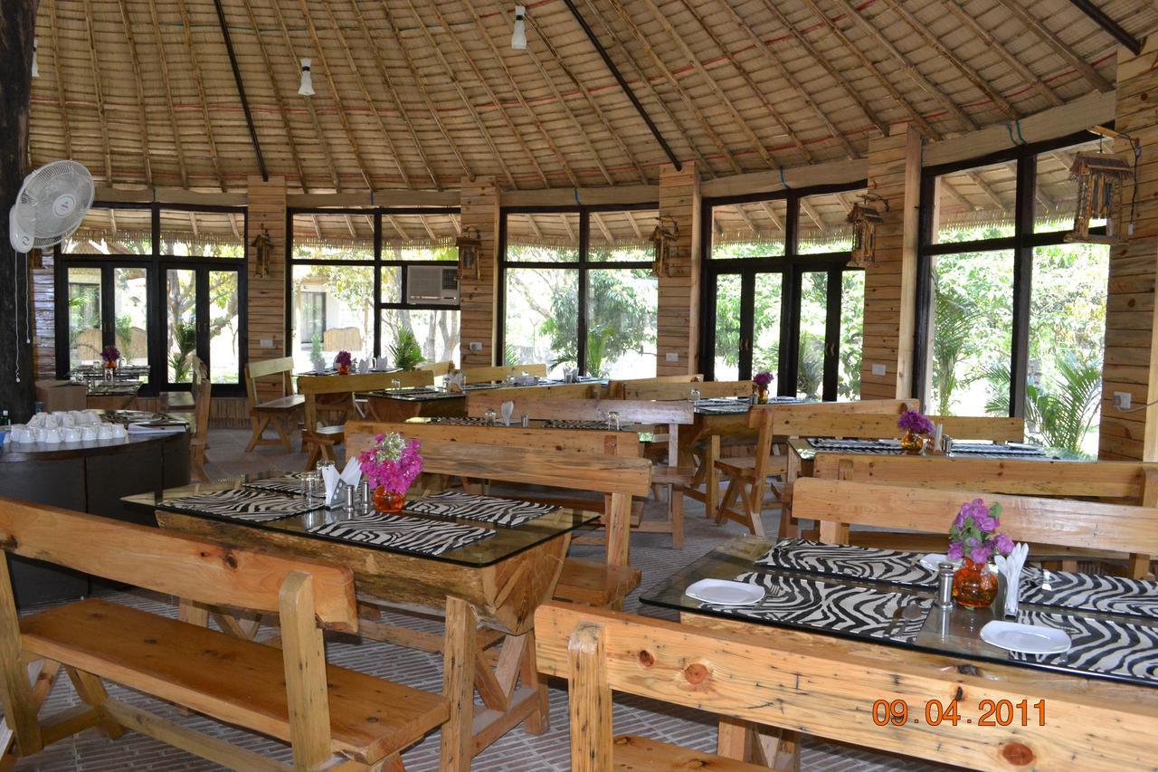 Corbett Wild Iris Spa And Resort Ramnagar  Dış mekan fotoğraf