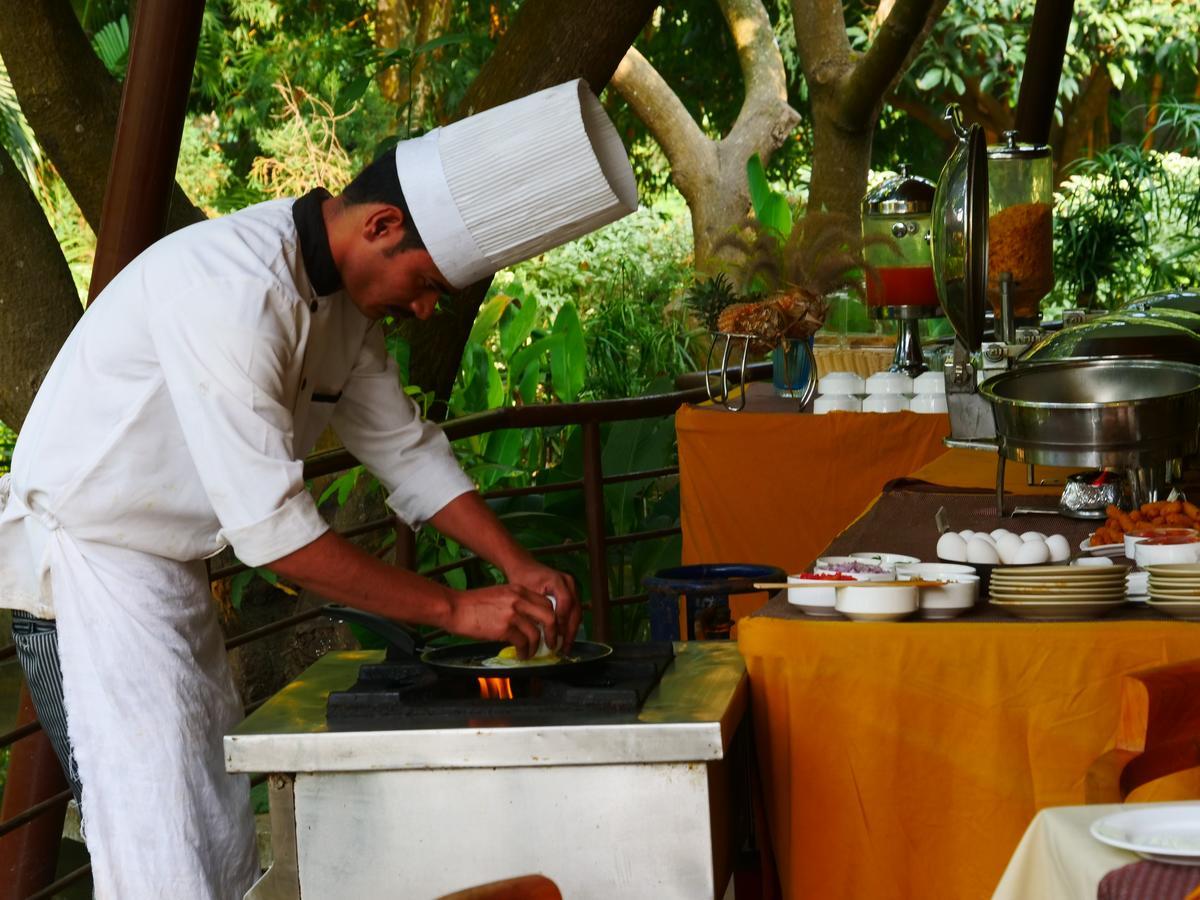 Corbett Wild Iris Spa And Resort Ramnagar  Dış mekan fotoğraf